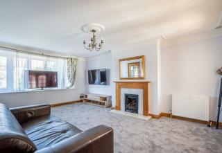 XX Bright Double Room Free Parking & Shared Bathroom - 5