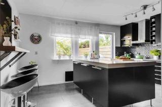 Bright house close to the beach, city center and free parking - 3