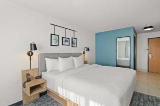 Sleep Inn & Suites Verona - Madison Southwest - 3
