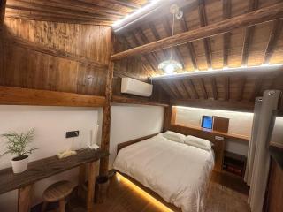 Yuan Wuyi's Detached Huizhou-Style Courtyard House - 2