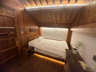 Yuan Wuyi's Detached Huizhou-Style Courtyard House - 1