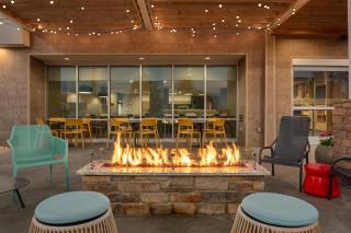 Home2 Suites By Hilton Bowling Green - 8
