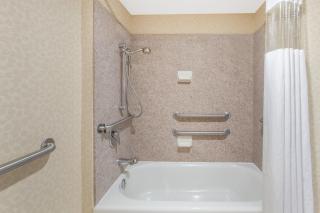Hawthorn Suites Midwest City - Midwest City - 6