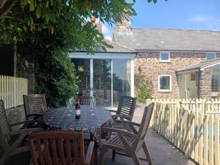 Bryn Y Garreg Cottage - The Wireless Free Farm - 9