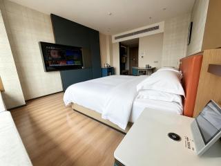 Huisheng Hotel - Beiliu Wanda Plaza Branch - 5