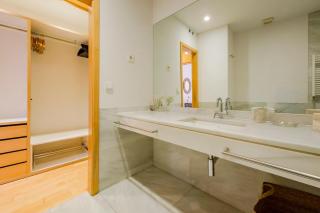 Casa Oriente Luxury apartment with Palace Views - 5
