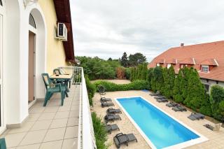Royal Villa - 9