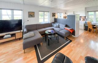 3 Bedroom Beautiful Home In Esbjerg V - 8