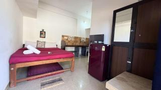 REST POINT GUEST HOUSE AND APPARTMNTs - 8