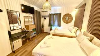 Naousaki Premium Studios 4 - 3