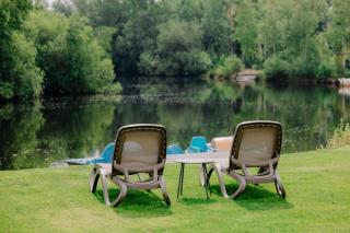 Ferienhaus Deluxe, direkt am See, mit hauseigener Panorama Außensauna, zwei Badezimmern, Tretboot, Kamin, in direkter nähe zum Kinderspieleparadies sowie Reit- und Ponyhof, 1 bis 8 Personen - 6