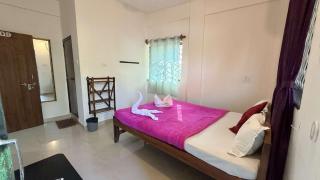 Hippy Trail Guest House and Dorms - 5
