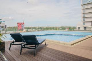 Studio good for 4 on Lacson St, downtown Bacolod - 2