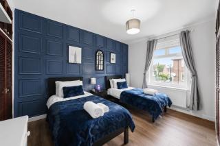 Modern Family Home -5 beds SW16 - 2