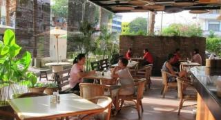The Orchid Hotel - 7