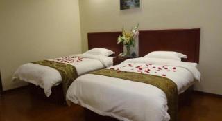 GreenTree Inn Hebei Tangshan North Station Nanhuandao Business Hotel - 2