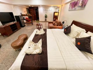 Cha Li's Family Hotel&Hostel - 2