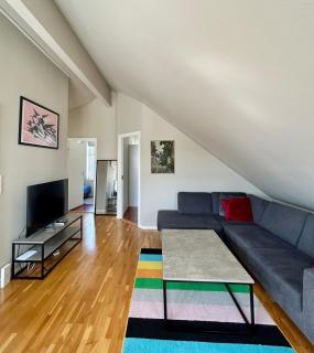 Bright loft apartment in the heart of town - 4