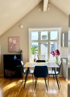 Bright loft apartment in the heart of town - 3