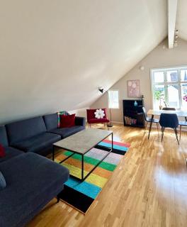 Bright loft apartment in the heart of town - 0