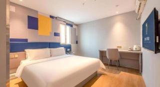 7 Days Inn Guangzhou Xinshi Baixin Plaza - 5