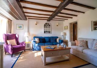 Delightful 4 bedroom Cotswold character cottage - Pass the Keys - 9