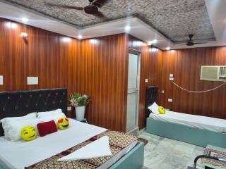 T & G Guest House - 6