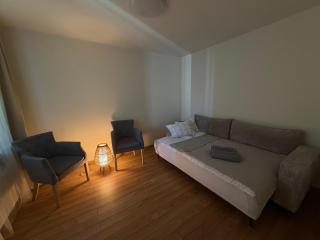 EIFF Apartment - 8