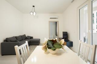 MaisonNova Deluxe 2 - 9