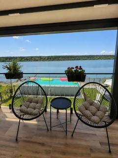 Luxury River House Pool & Stunning View - 5