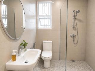 La Perla Holiday Apartments - 4