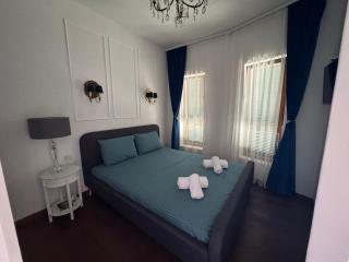 Sunny Olive Studio - 4