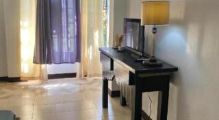 Milani's Bed & Breakfast - 3