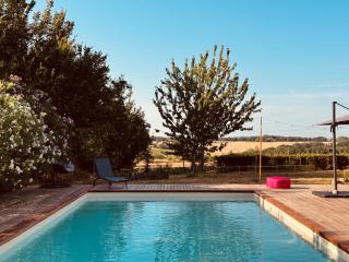 La Villa Belly - ancienne grange avec piscine et home cinema - 9