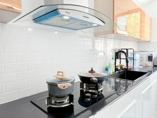Nook Villa - 1