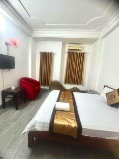 HoTeL Long Phụng 1 Quận Bình Tân - 4
