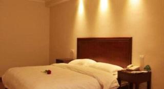 GreenTree Inn Zhenjiang Babaiban Express Hotel - 1
