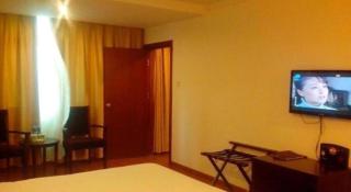 GreenTree Inn Huainan Tianjiaan District Wanda Plaza Express Hotel - 2