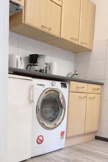 Modern 1BR Stay Comfort for 3 in Central Vienna - 3