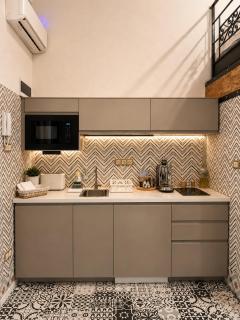 Central Budapest Luxury Gallery Loft - 6