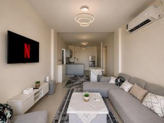 3BDR Chalet with Balcony and Pool View Zahra l Sidi Abd El Rahman - 1