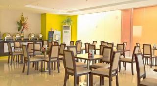 Canberry Hotel - 5