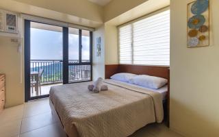 BalaiCo Tagaytay 12F 2BR w balcony TAAL view - 8