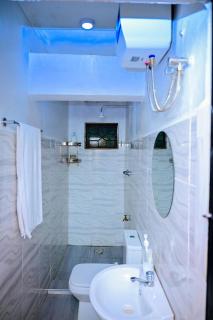 Paki hotels moshi - 4