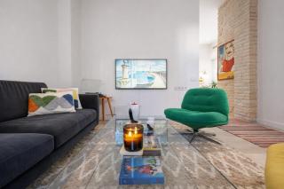 Beach walk - City 20 min - Beautiful Private Patio - 1