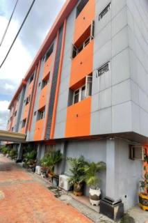 Six Diamond Hotel - 7