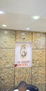 Six Diamond Hotel - 4