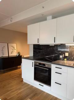 Moderne leilighet med terrasse og parkering - 5