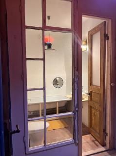 Historic 1885 Apartment near Liepāja center - 2