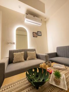 Cozy 1BHK Projector, Swing & Sunsets Sector 53 - 3